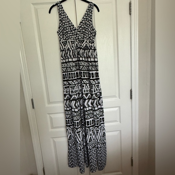INC International Concepts Black and White Patterned Maxi Tank Dress - Picture 2 of 9